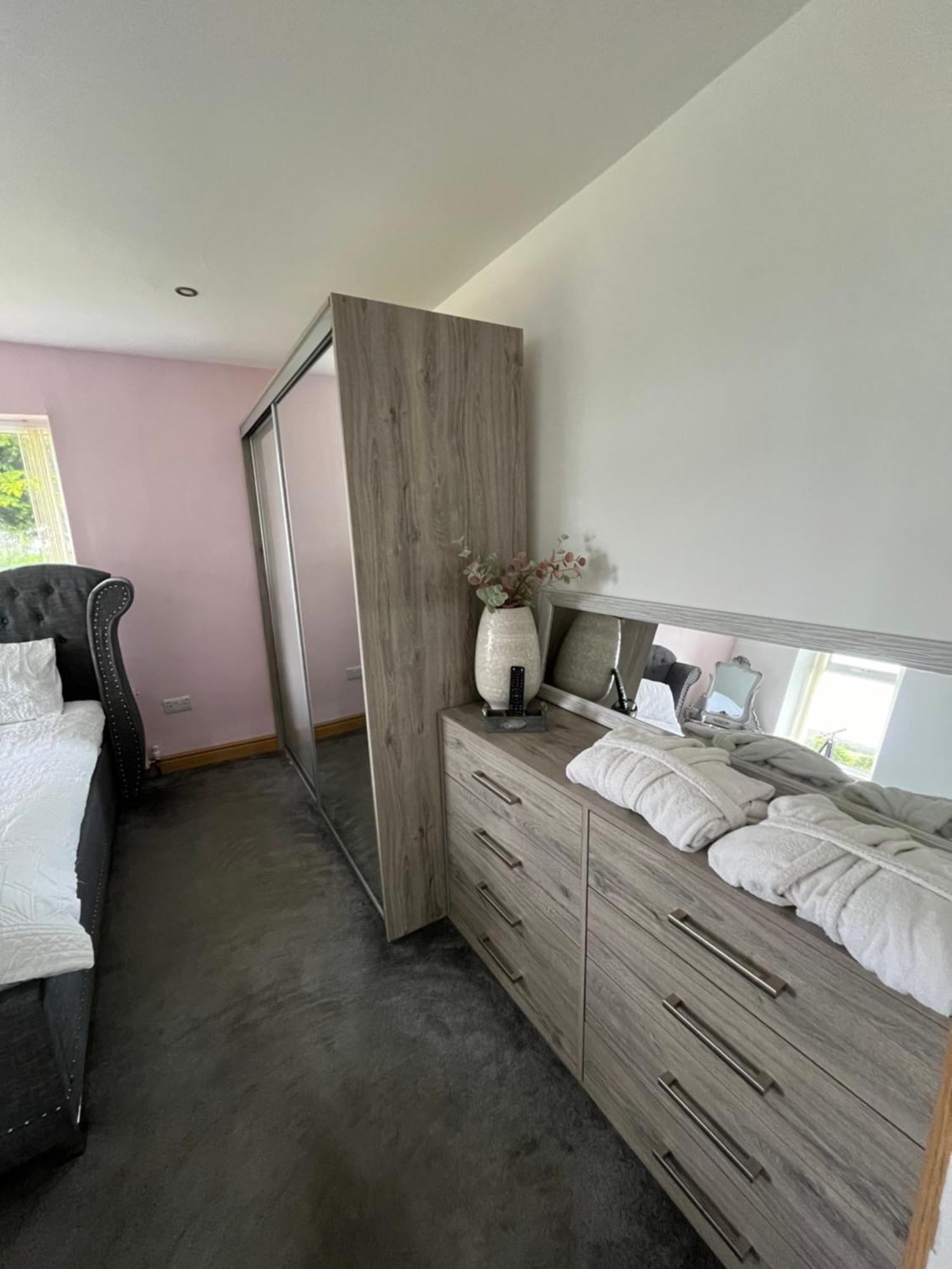 Unique Countryside Stay Dundrod Exteriér fotografie